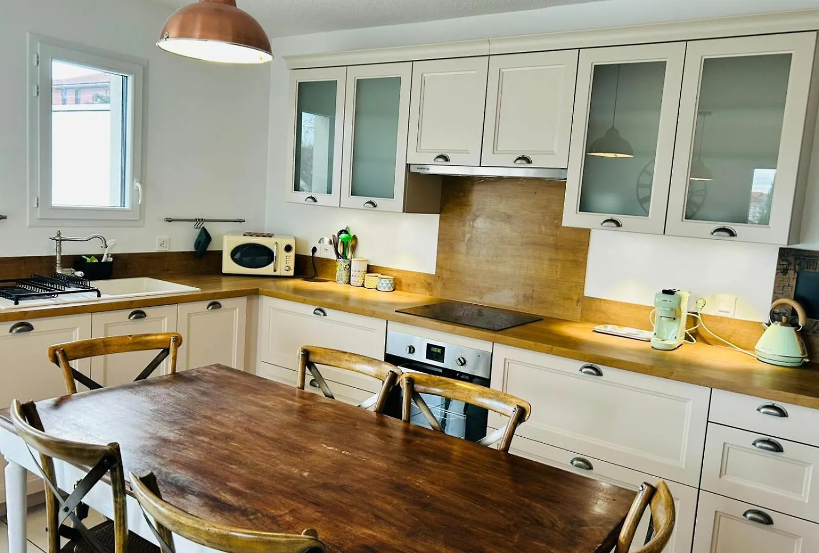 Apartment Sweet & Charm For This Cozy Appt In Saint-Julien